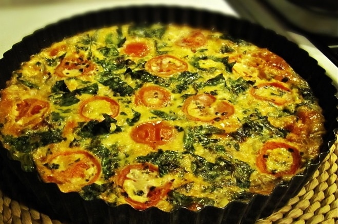 What is a unique and easy no-crust quiche recipe?