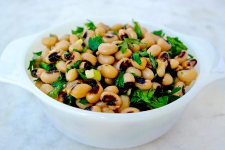 Black-eyed-peas-Mediterranean-honey-vinaigrette