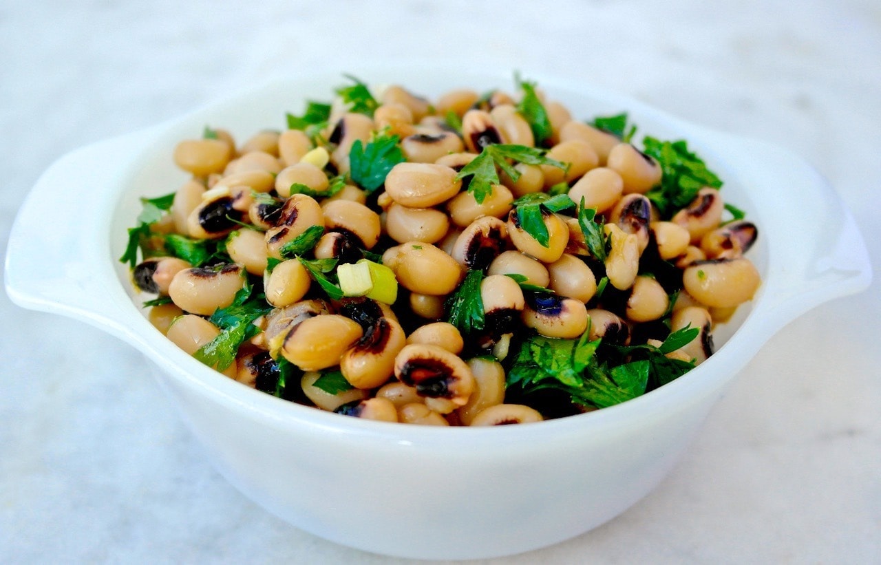 Black-eyed-peas-Mediterranean-honey-vinaigrette