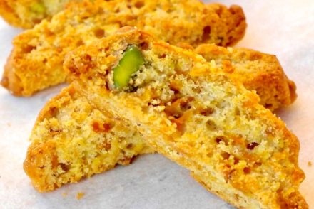 Pistachio olive oil biscotti