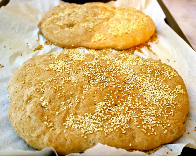 greek flatbread-lagana