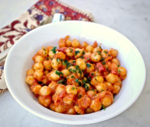 Greek Inspired Chickpeas Cooked in Tomato Sauce