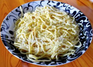 Mama’s Greek Cheesy Spaghetti