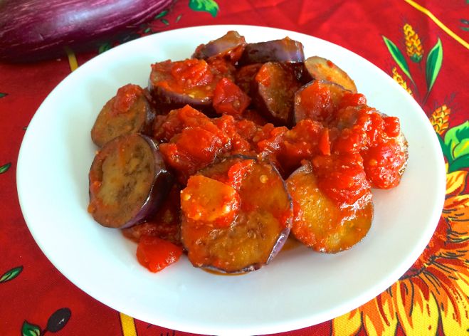 Stewed Eggplant in Tomato Sauce