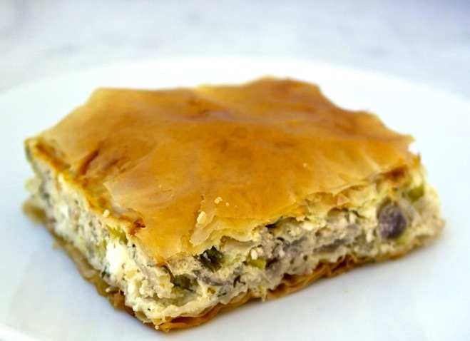 Kremithopita Greek Onion Pie