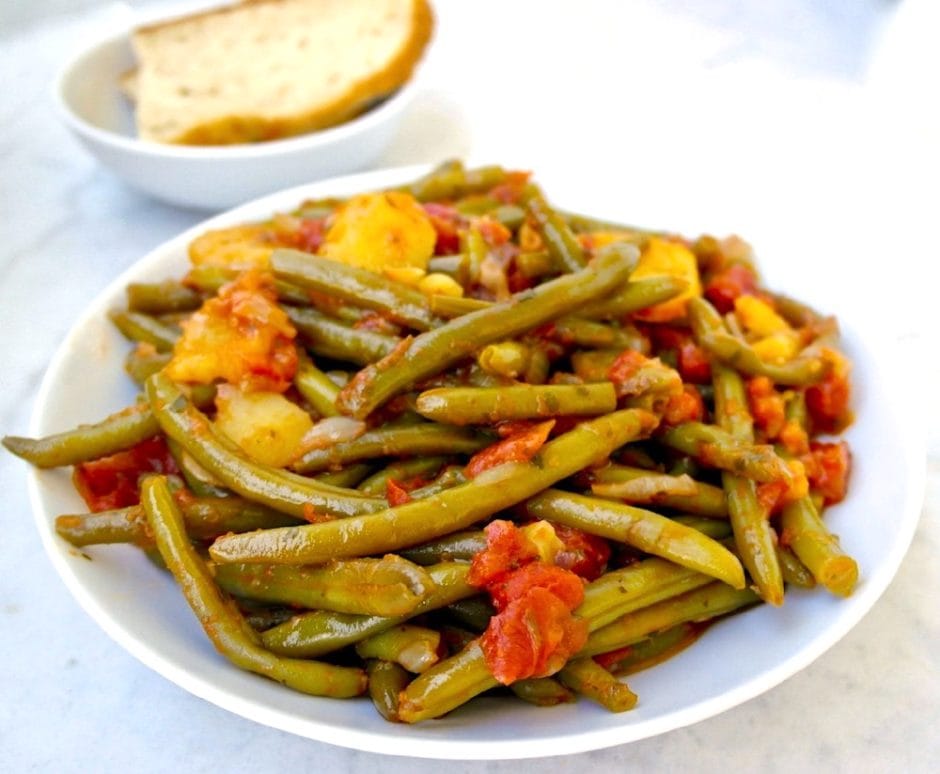 Authentic Greek Green BeansFasolakia Lathera
