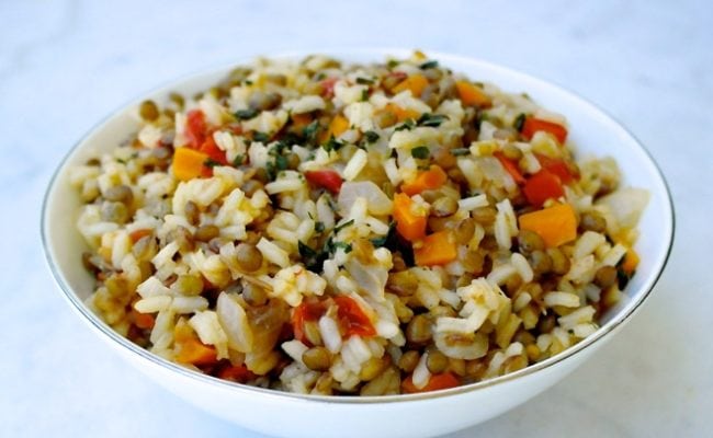 greek rice and lentils fakorizo