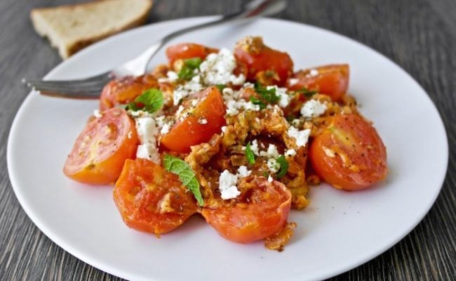 Greek Scarmbled eggs with tomatoes and feta - Kagianas