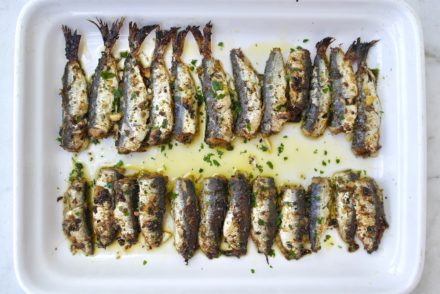 Roasted sardines