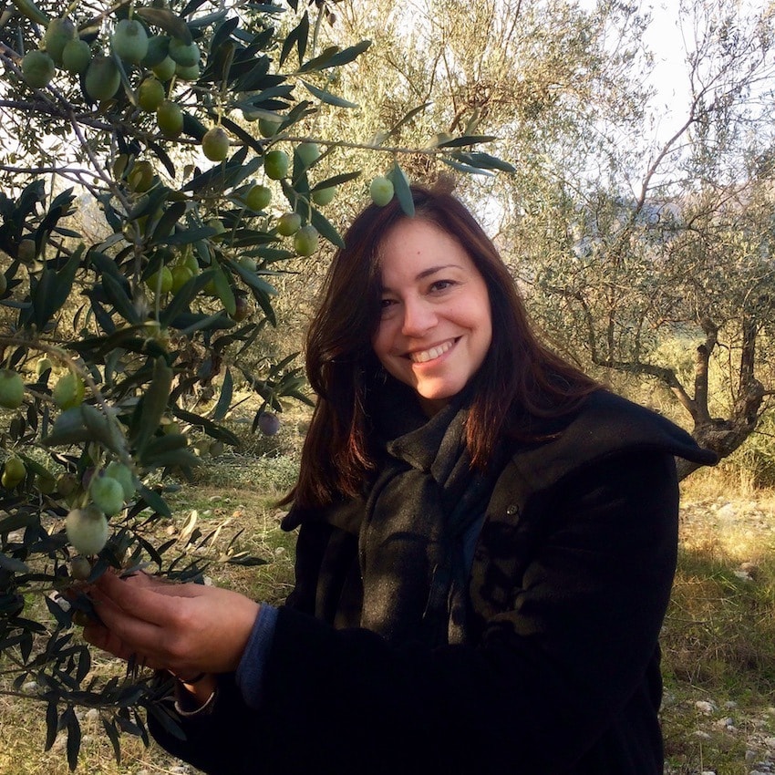 Elena Paravantes olive oil