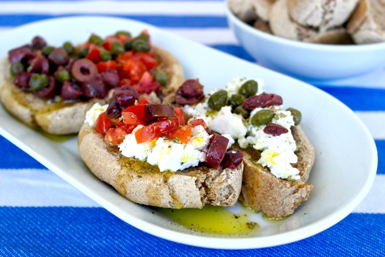 Cretan-Barley-rusks-bruschetta