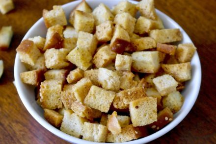 homemade healthy croutons