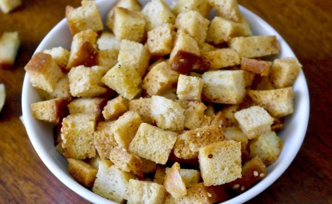 homemade healthy croutons