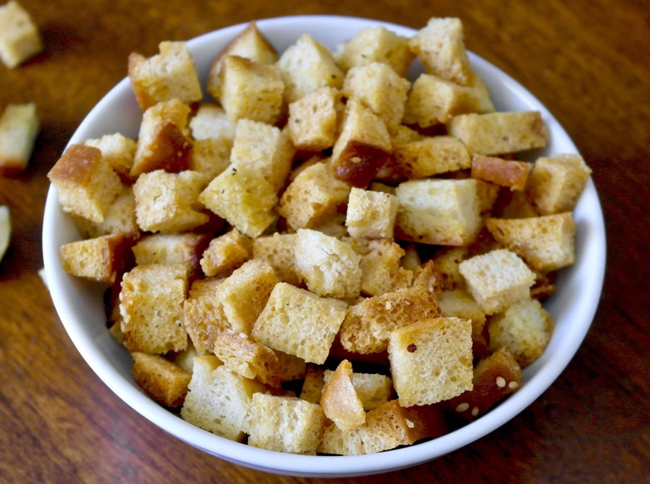 Homemade Olive Oil Croutons - Olive Tomato