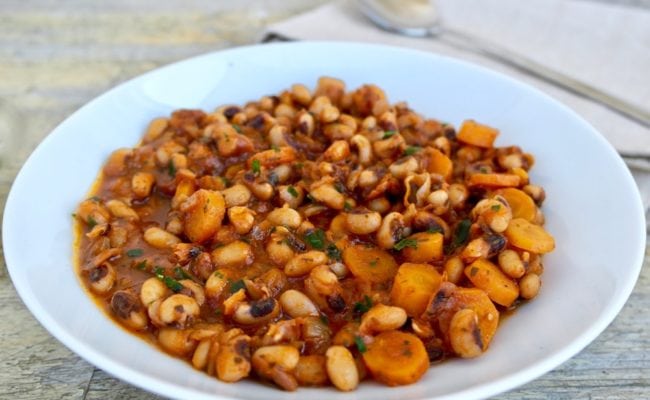 One Pot Greek Black Eyed Peas