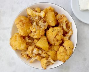 Greek Braised Cauliflower with Tomato – Kounoupidi Kapama