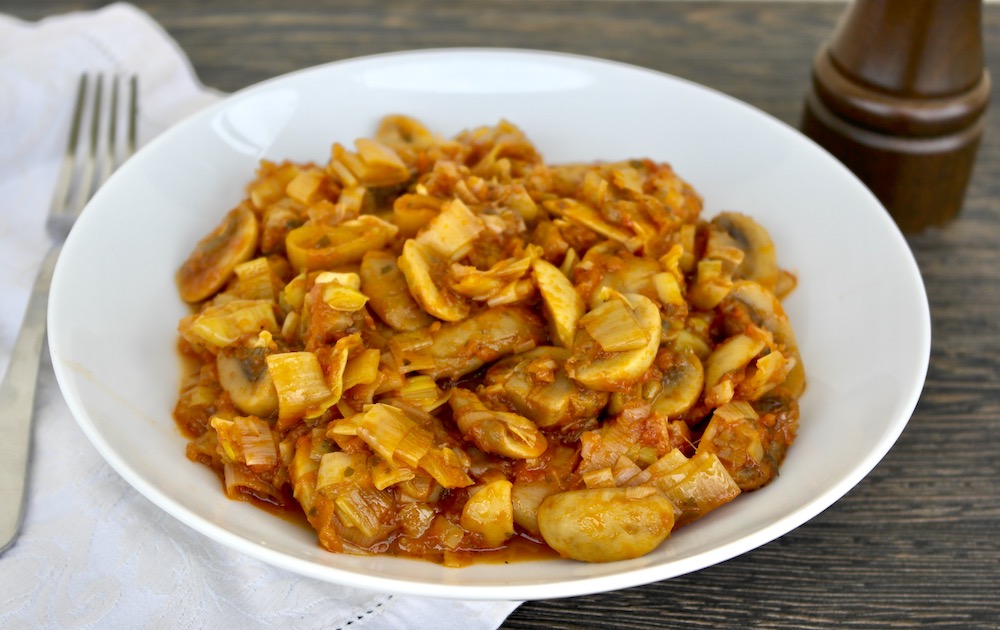 Greek One-pot Mushroom-leek casserole