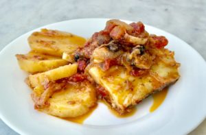 Greek Roasted Cod And Potatoes with Onions, Tomatoes and Raisins-Bakaliaro Plaki