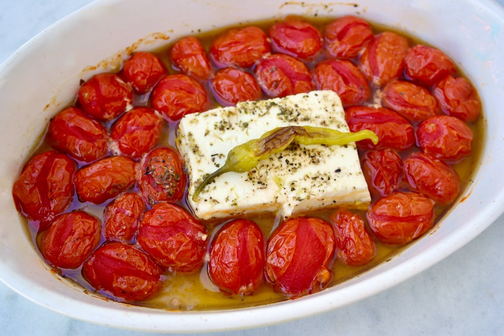 Baked feta pasta