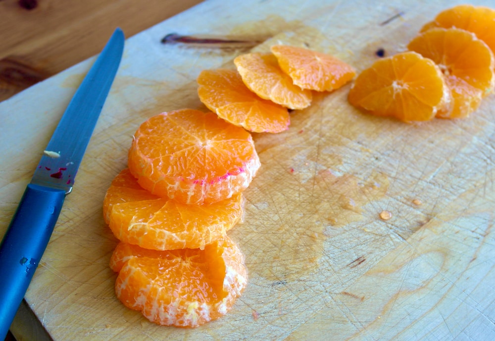 Sliced tangerine rounds