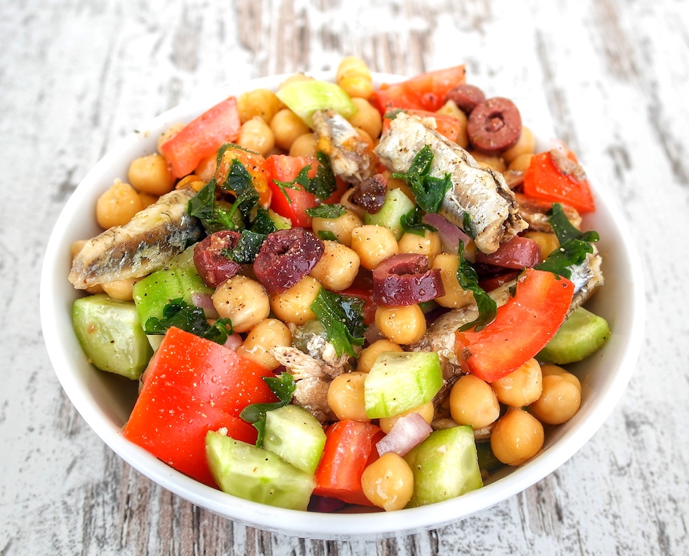 Five Minute Colorful Mediterranean Salad with Sardines and Chickpeas