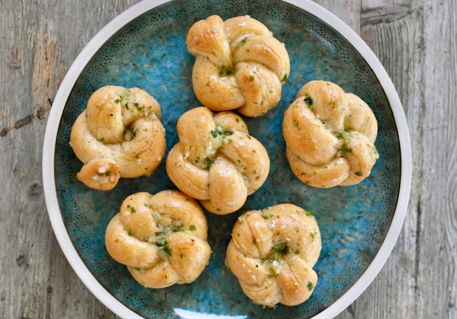 Homemade Parmesan Garlic Knots