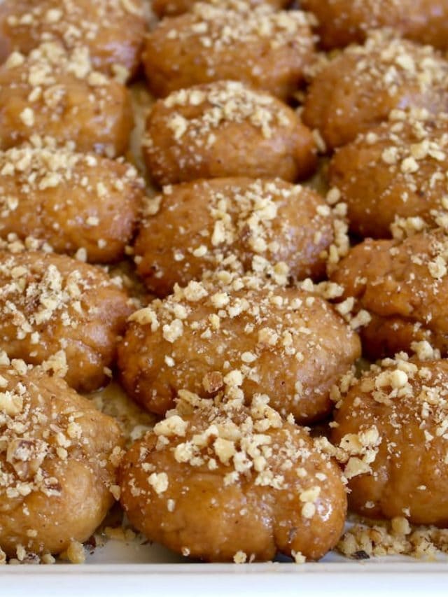 Melomakarona (Authentic Greek Christmas Honey Cookies) 9