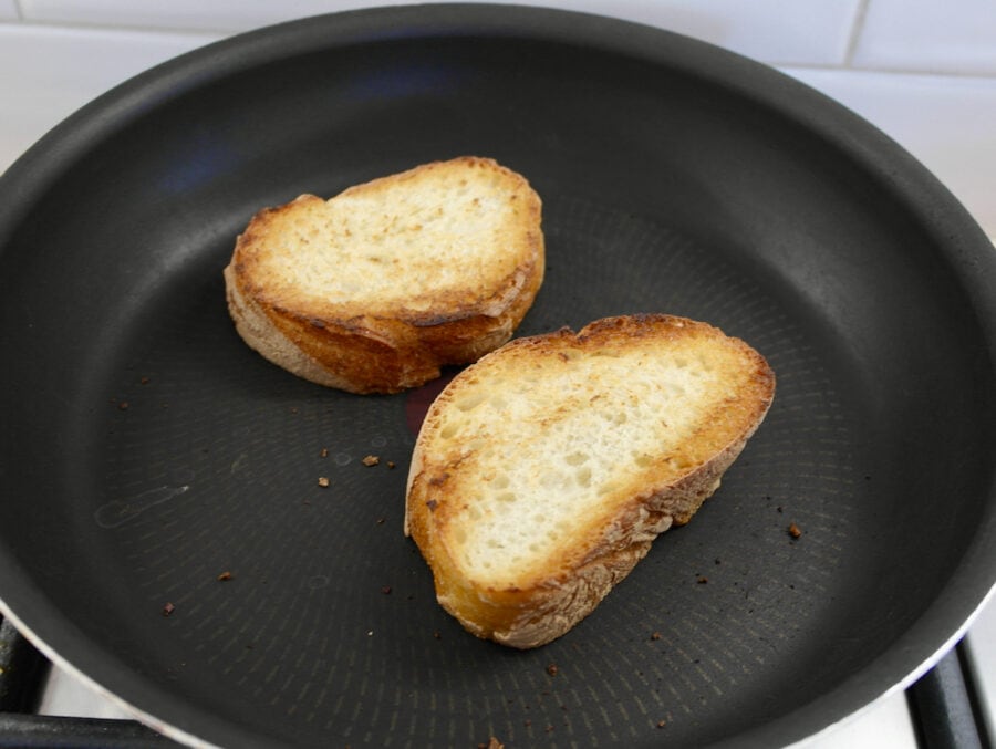 How to make Greek Tomato and Feta Toast